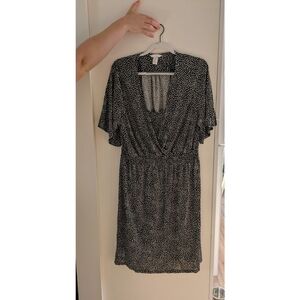 Black and White Nursing Dress